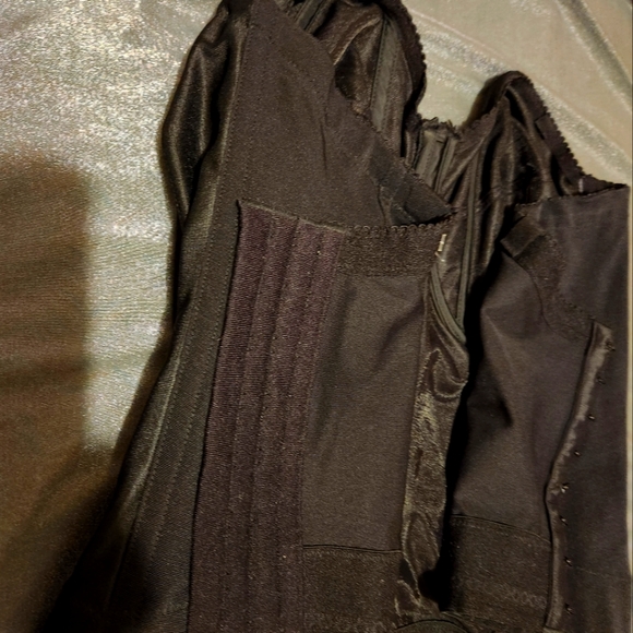 Camisole bras - Picture 6 of 6